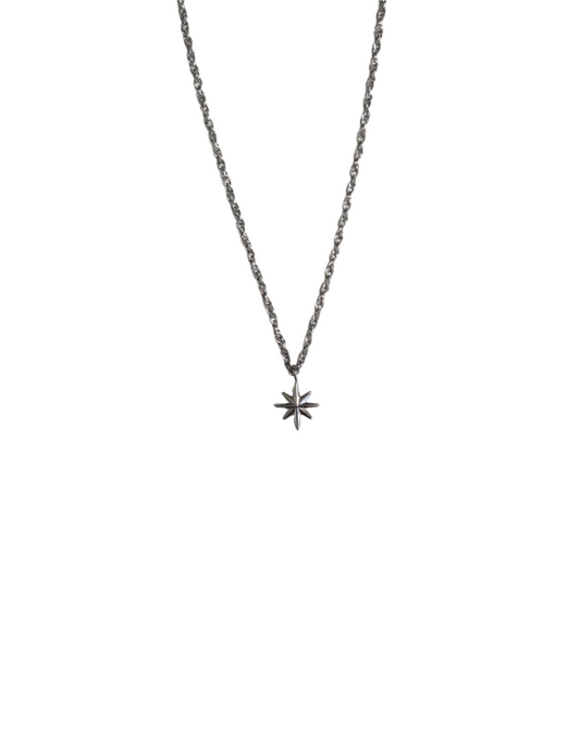 Voidstar Necklace – Minimal Silver Star Pendant Chain